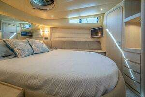 2001 Azimut 46 thumbnail 61