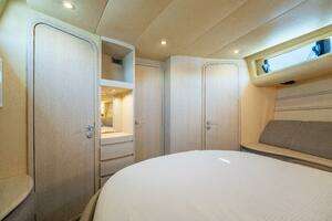 2001 Azimut 46 thumbnail 60