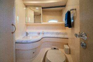 2001 Azimut 46 thumbnail 57