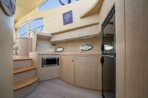 2001 Azimut 46 thumbnail 51