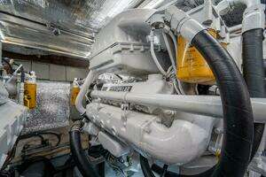 2001 Azimut 46 thumbnail 65