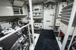 Cheoy Lee 95 FOOTLOOSE - Engine Room