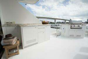 2008 Cheoy Lee 95 Motor Yacht thumbnail 21