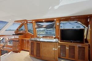 Cheoy Lee 95 FOOTLOOSE - Skybridge Helm Lounge