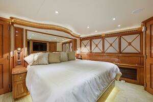 2008 Cheoy Lee 95 Motor Yacht thumbnail 49