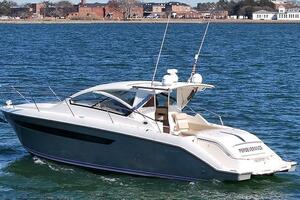 41ft Pursuit Yacht For Sale