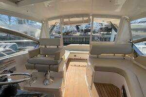 2015 Pursuit SC 365i Sport Coupe thumbnail 17