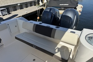 27ft Robalo Yacht For Sale