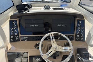 2020 Robalo R272 Center Console thumbnail 14