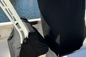 27ft Robalo Yacht For Sale