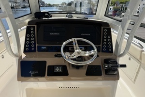 2020 Robalo R272 Center Console thumbnail 13