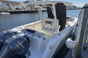 27ft Robalo Yacht For Sale
