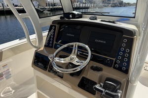 27ft Robalo Yacht For Sale