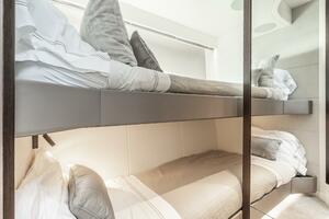 60FT (18.29M) SUNSEEKER