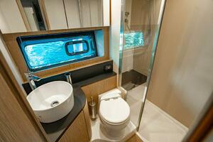 Relax Josephine 45ft Azimut Yacht For Sale