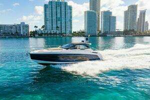 2022 Azimut 45 Atlantis thumbnail 31