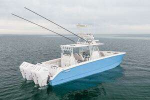 2020 Invincible 40’ Catamaran thumbnail 3