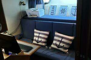 1991 Bayliner 4588 Pilothouse Motoryacht thumbnail 13