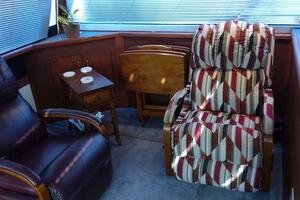 45ft Bayliner Yacht For Sale