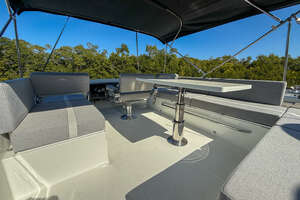 2022 Galeon 510 SKY thumbnail 43