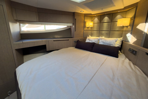 53FT (16.15M) GALEON