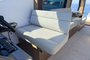 2022 Galeon 510 SKY thumbnail 14