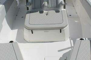 2018 Sea Fox 328 Commander thumbnail 23