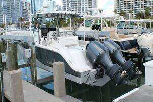 2018 Sea Fox 328 Commander thumbnail 5