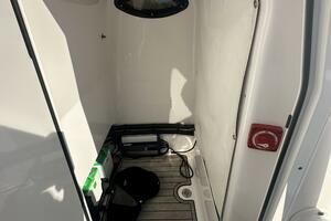 24ft Sportsman Yacht For Sale