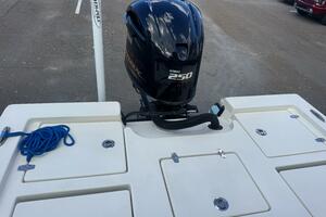 2016 Pathfinder 2400 TRS thumbnail 26