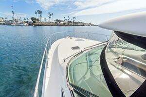 2000 Sea Ray 370 Express Cruiser thumbnail 62