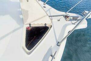 2000 Sea Ray 370 Express Cruiser thumbnail 64