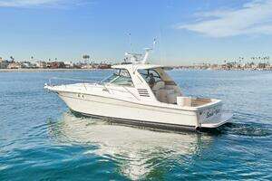 2000 Sea Ray 370 Express Cruiser thumbnail 73