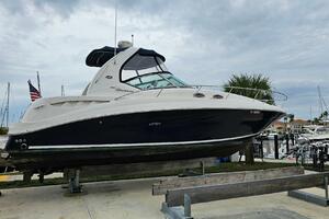 Incognito 32ft Sea Ray Yacht For Sale