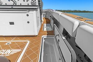 42ft HCB Yacht For Sale