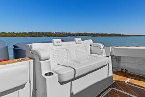 42ft HCB Yacht For Sale