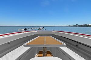 42ft HCB Yacht For Sale