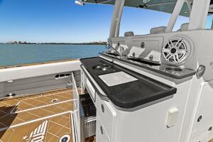 42ft HCB Yacht For Sale