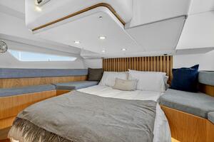 Aft cabin - Southerly 420