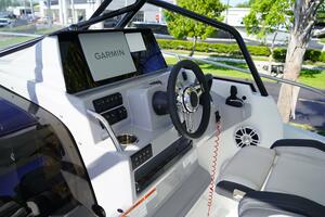 29ft Jeanneau Yacht For Sale