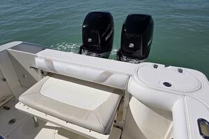 Horse Play 27ft Boston Whaler Yacht For Sale