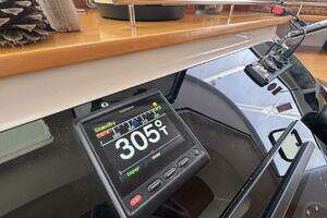 2009 Fountaine Pajot Cumberland 46 thumbnail 31