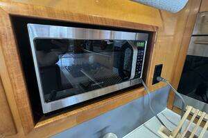 2009 Fountaine Pajot Cumberland 46 thumbnail 12