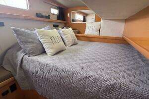 2009 Fountaine Pajot Cumberland 46 thumbnail 40