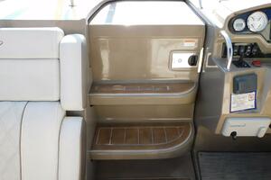 2019 Regal 28 Express thumbnail 14