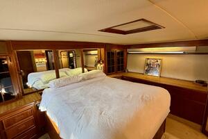 MOONLIGHT MIST 50ft Chris Craft Yacht For Sale