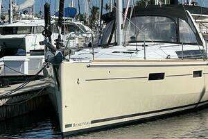2014 Beneteau 45 thumbnail 22