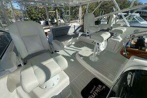 2007 Viking 52 Open thumbnail 11
