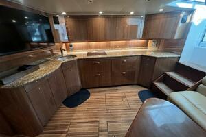 Viking 52 SILENT PARTNER - Salon/Galley