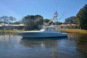 2007 Viking 52 Open thumbnail 2